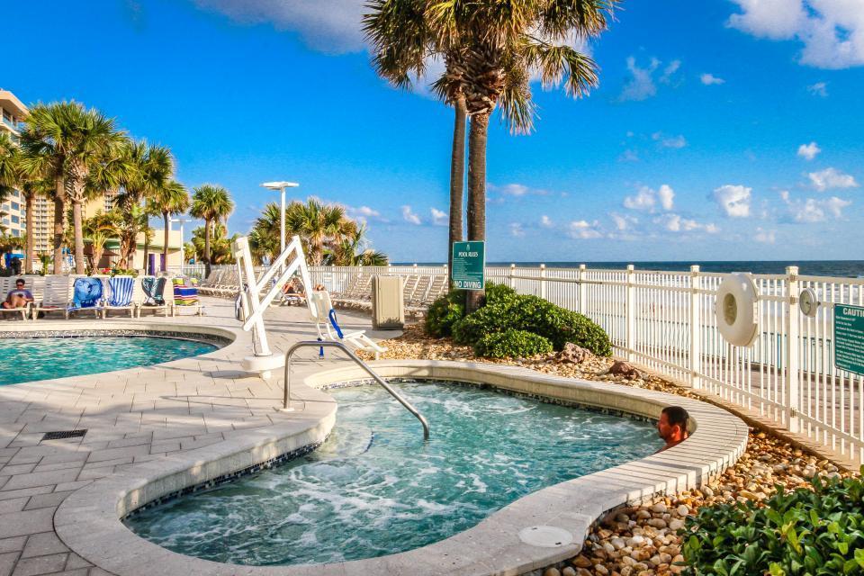 Penthouse Floor 1 Bedroom Resort Condo Direct Oceanfront Wyndham Ocean Walk - Daytona Funland 1908 Дейтона Бийч Стая снимка